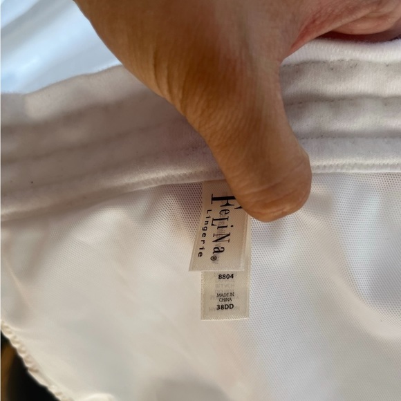 Corset - Picture 3 of 7